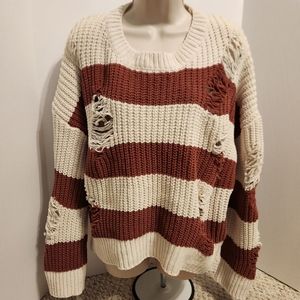 ✨️POL Cream and Mauve Distressed Chunky Oversized Sweater Size Small